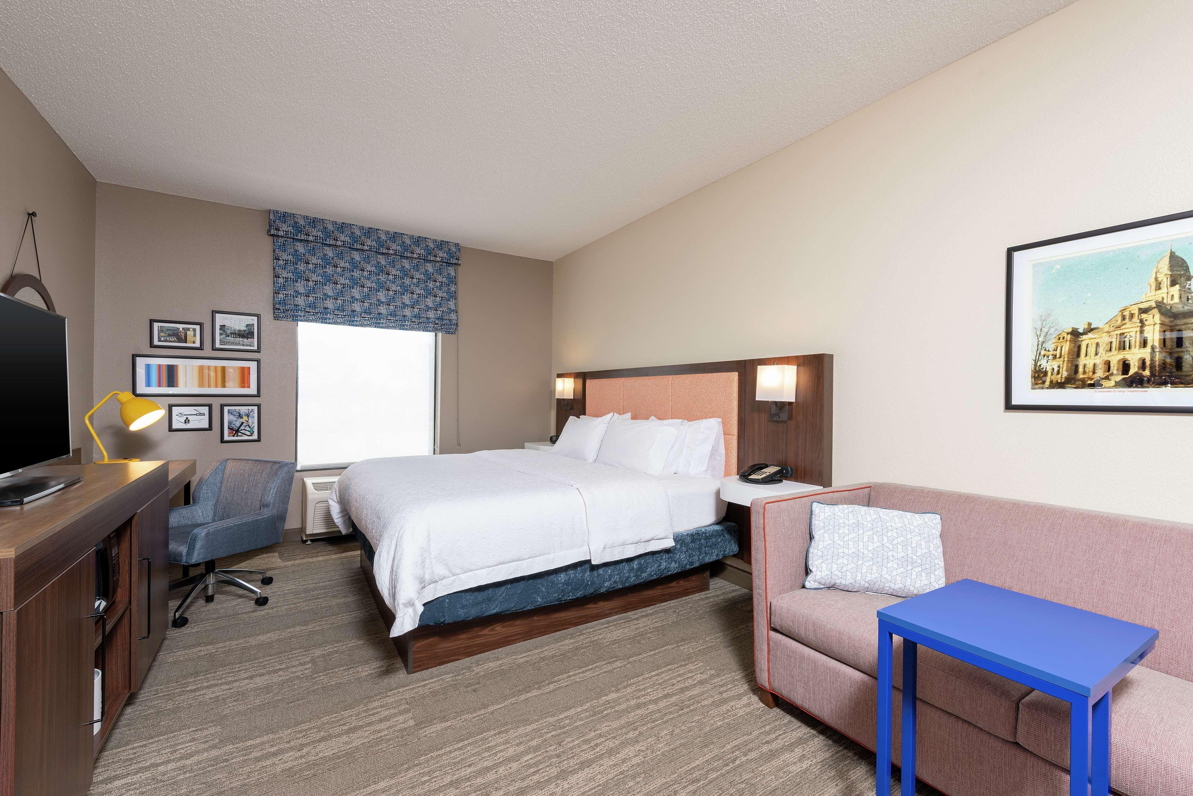 Hampton Inn Warsaw Dış mekan fotoğraf