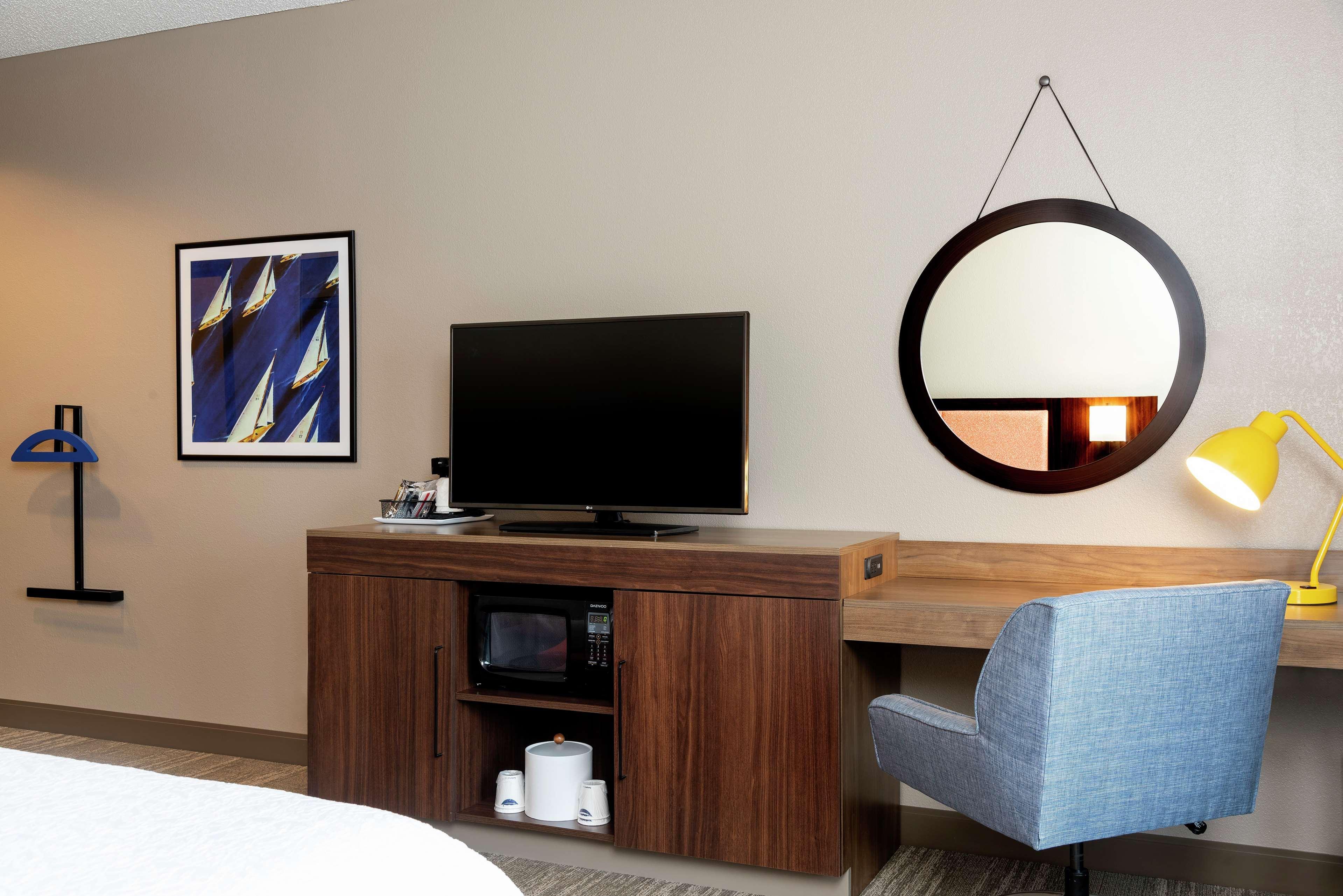 Hampton Inn Warsaw Dış mekan fotoğraf