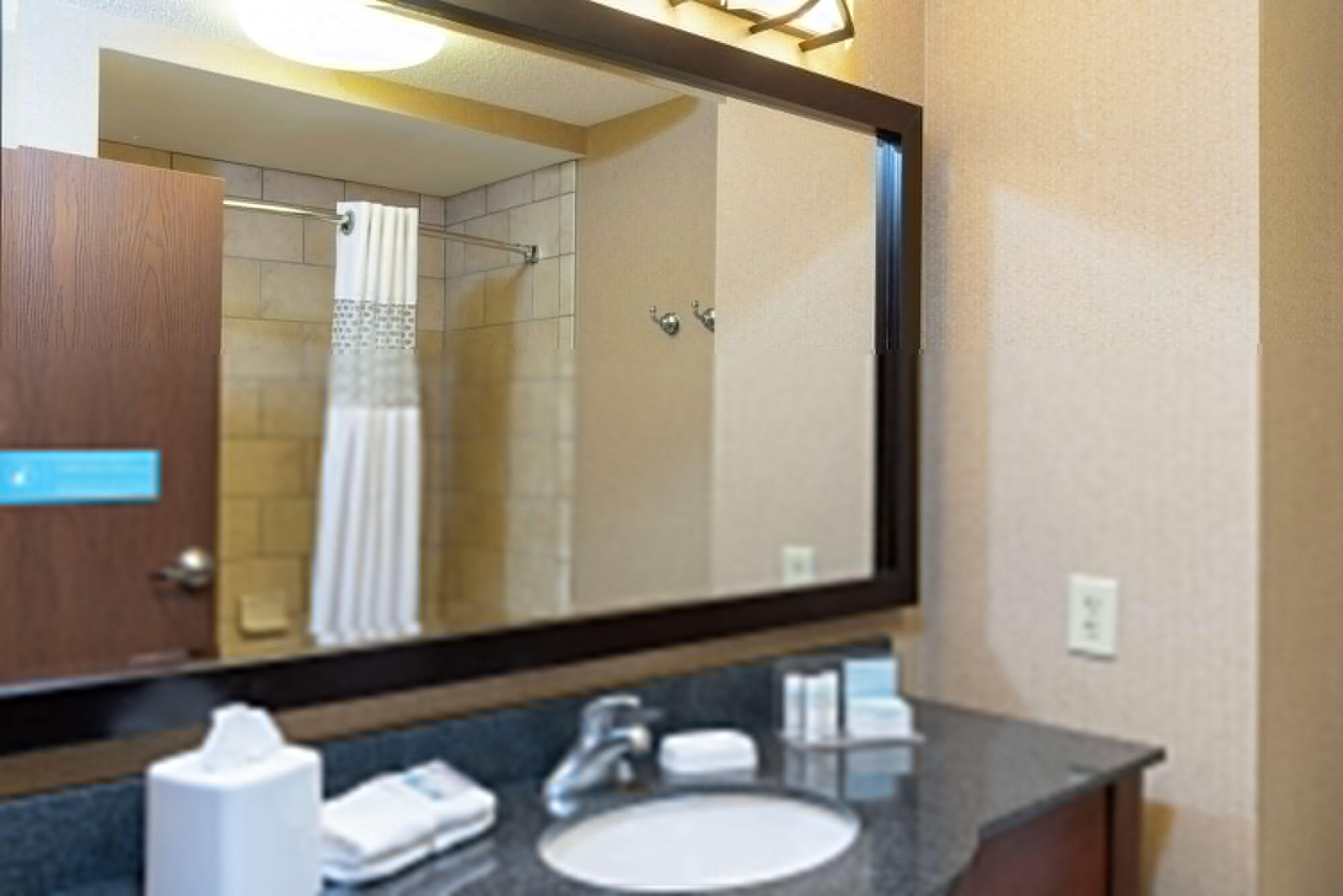 Hampton Inn Warsaw Dış mekan fotoğraf
