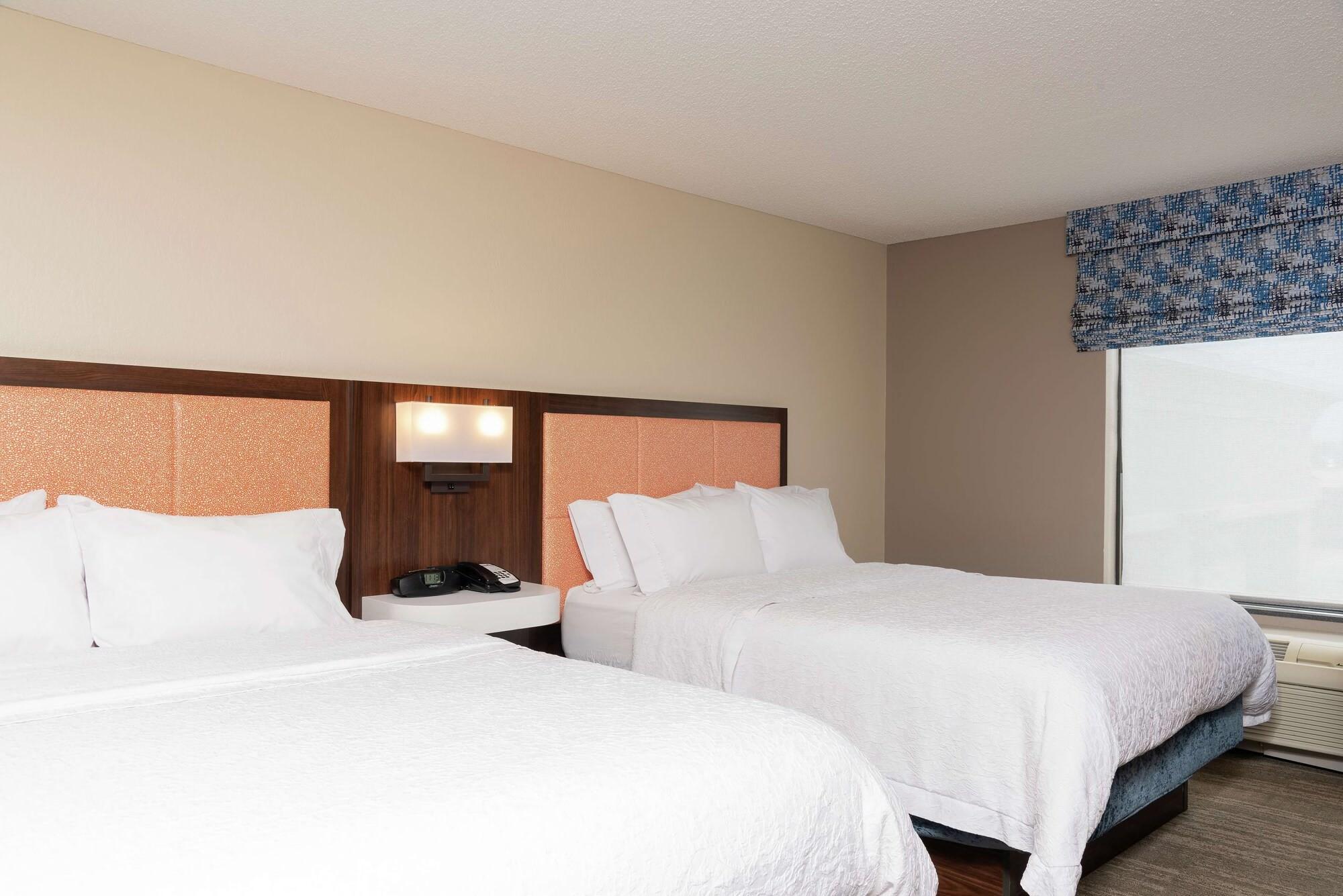 Hampton Inn Warsaw Dış mekan fotoğraf