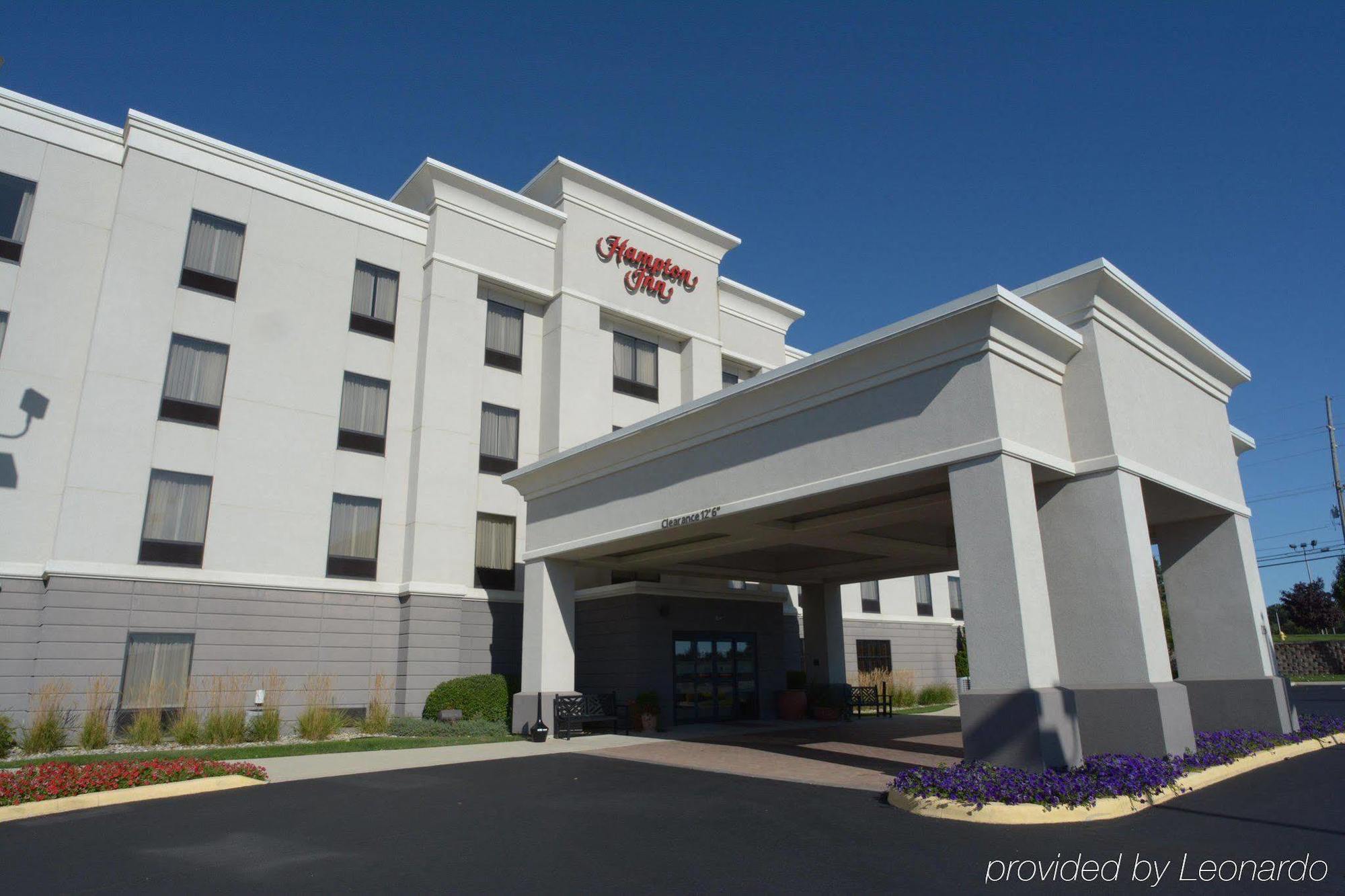 Hampton Inn Warsaw Dış mekan fotoğraf