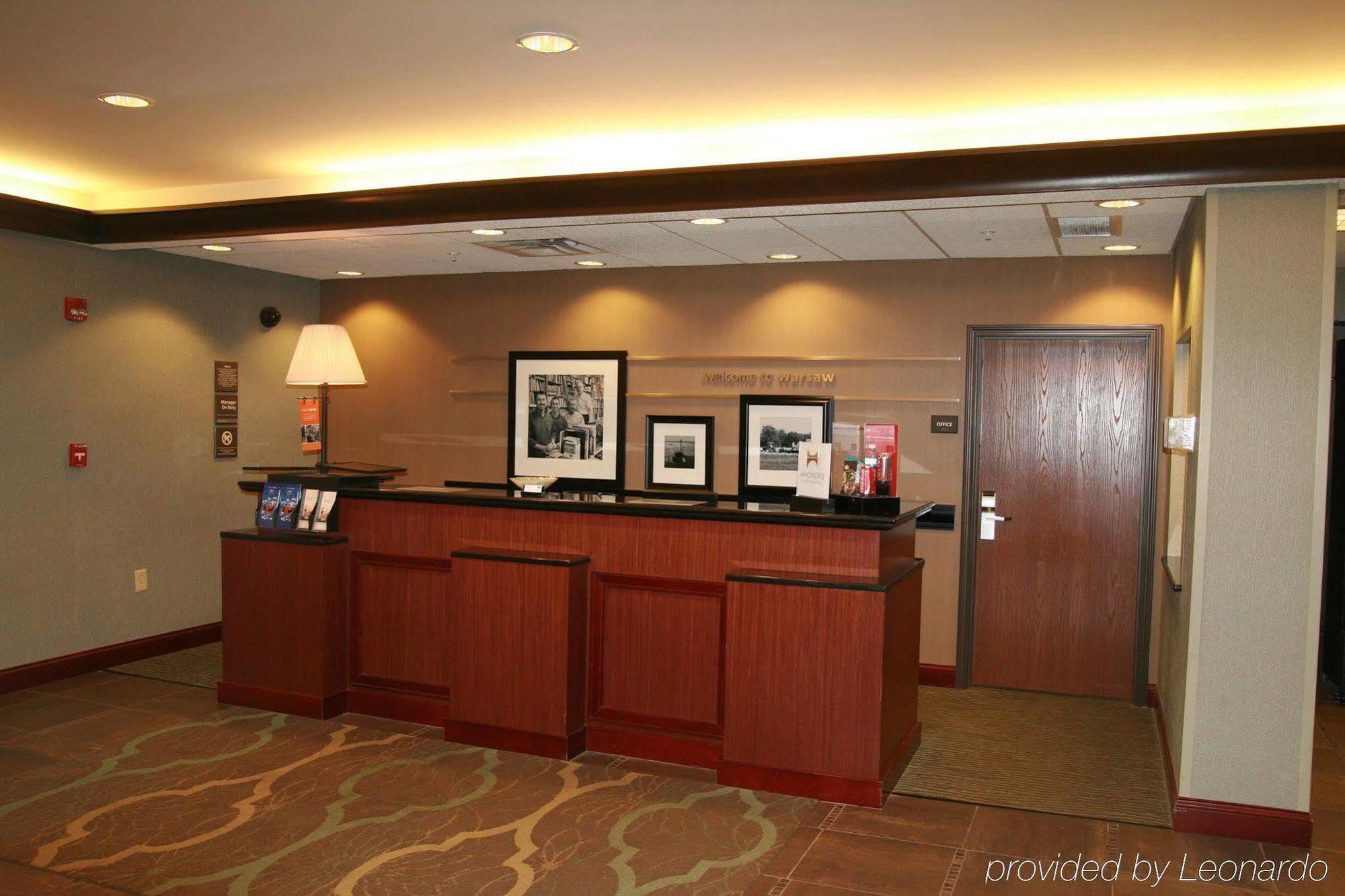 Hampton Inn Warsaw Dış mekan fotoğraf